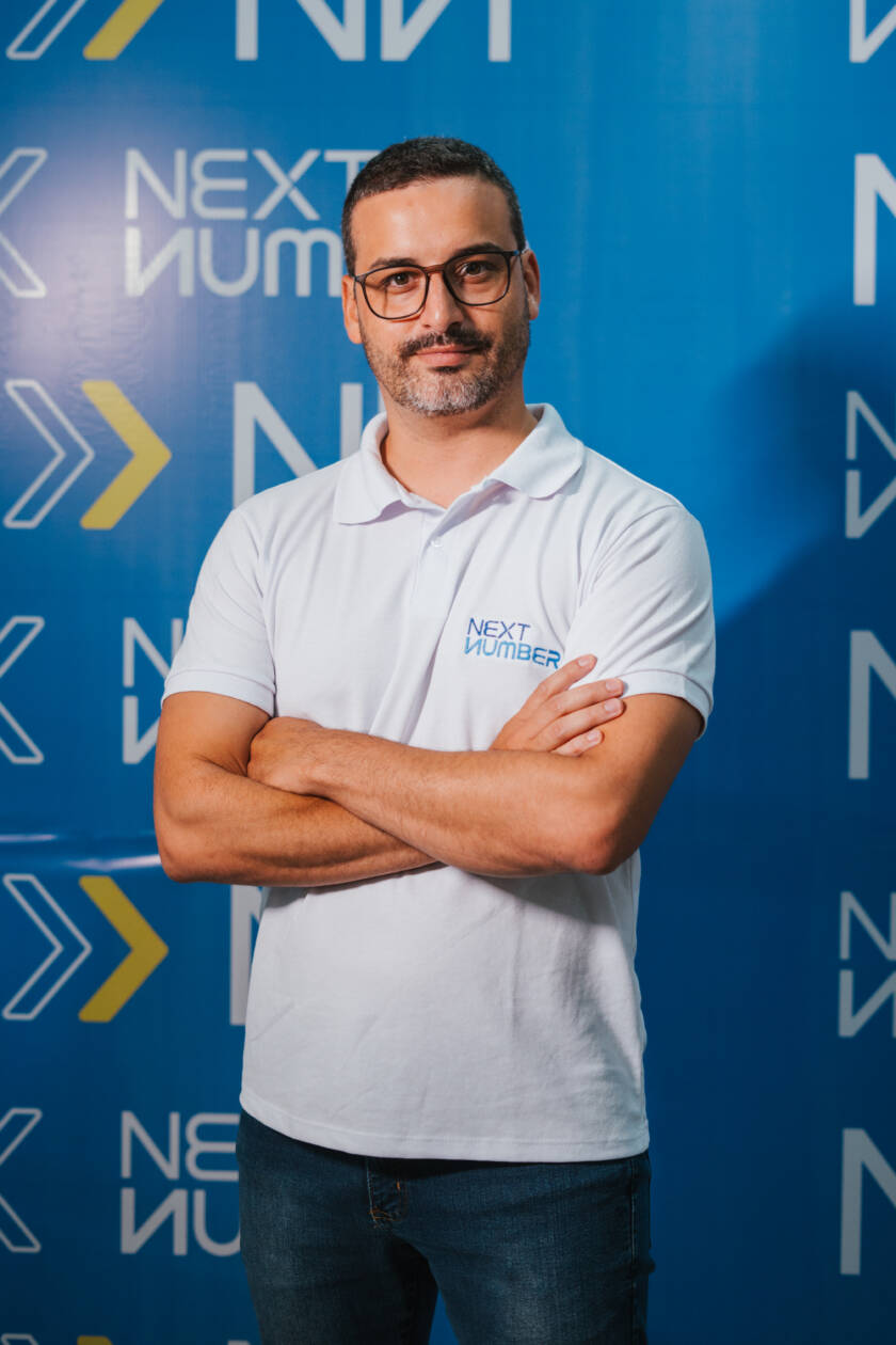 Denis Gomes